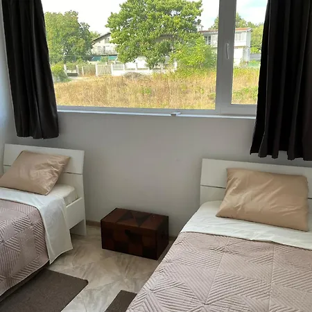 Trinity House Albena Apartman Obrocsiste